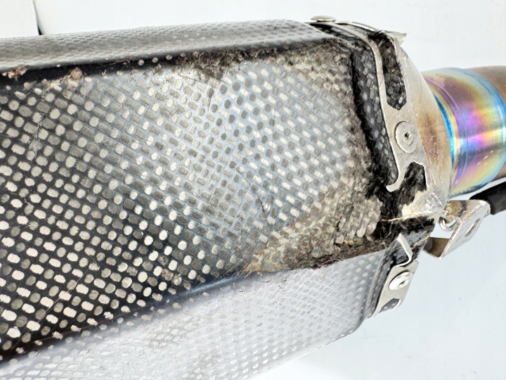 AKRAPOVIC CARBONE YAMAHA R1 RN32 RN39 ÉCHAPPEMENT SILENCIEUX