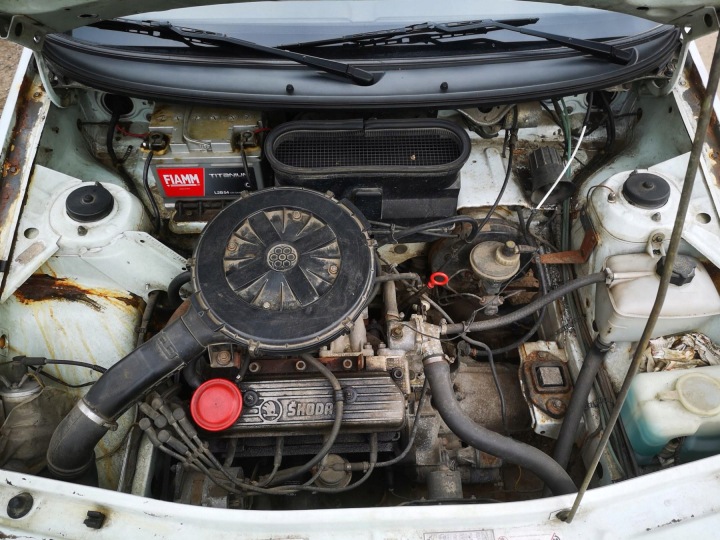 SKODA FELICIA SERRURE DE PORTE ARRIÈRE DROIT 1996 1.3L AS2