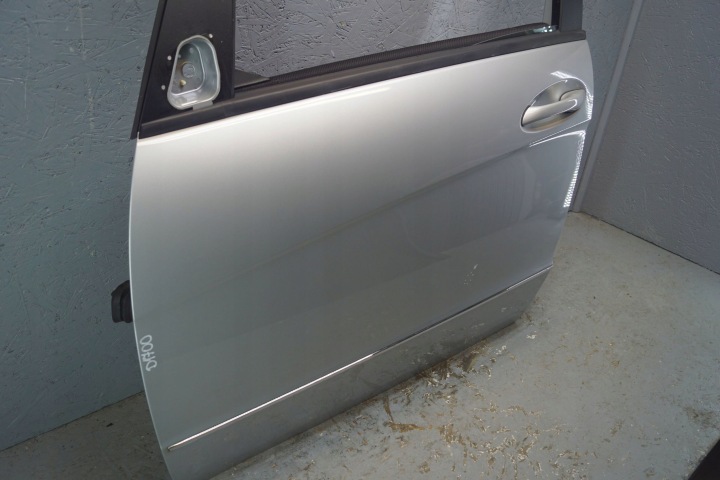 MERCEDES W169 PORTES GAUCHE AVANT 761 (D1700)