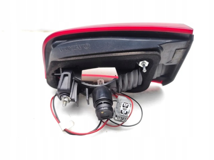 PHARE DROITE ARRIÈRE ARRIÈRE 30796272 VOLVO S60 2 II LIFT 13-20