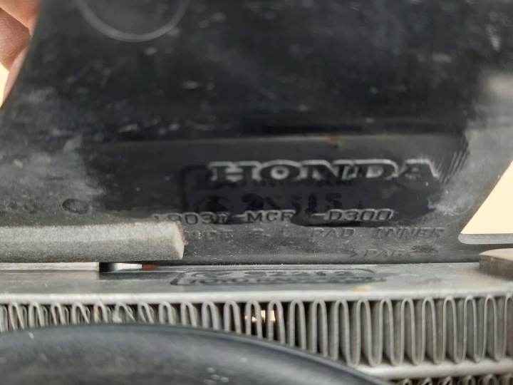 HONDA VTR1000 SP2 RADIATEUR EAU LIQUIDE 19010-MCF-003