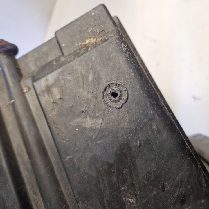 PLANCHER COUVERCLES DE COFFRE BMW X5 E53 8408905
