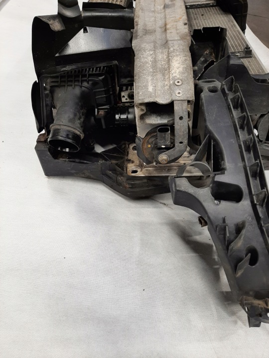 AUDI A4 B8 PANNEAU AVANT COMPLET 8K0805594L 8K0805608