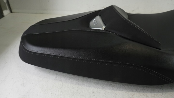 G758 YAMAHA X-MAX XMAX 125 300 SIÈGE SIÈGE BANQUETTE ARRIÈRE 18+