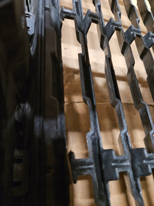 VOLVO XC90 II 2 R-DESIGN 31408442 CALANDRE RADIATEUR