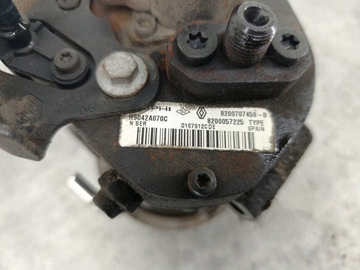 POMPE INJECTION RENAULT CLIO III 8200707450-B 8200057225 R9042A070C DELPHI