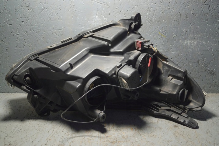 PHARE GAUCHE AVANT OPEL ASTRA H S985