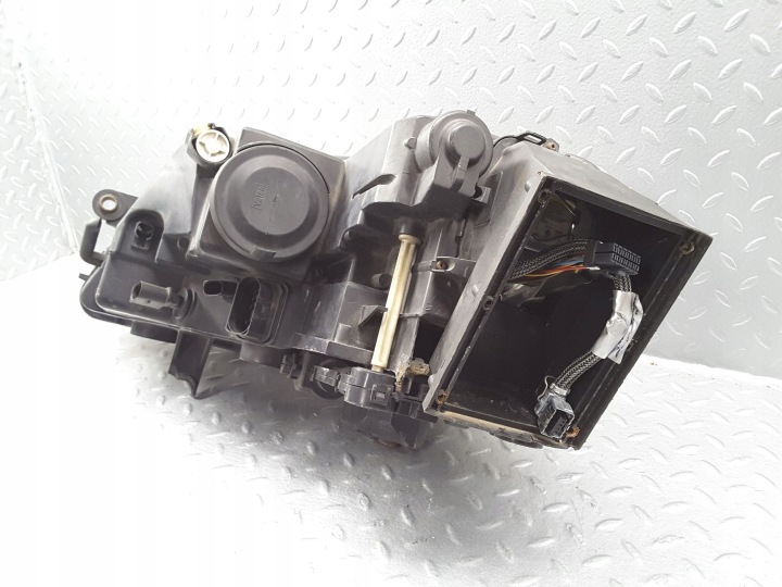 PROJECTEUR AVANT CÔTÉ DROITE VOLKSWAGEN PHAETON 3D1941018P