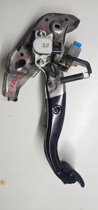TOYOTA COROLLA XII E21 1.8 HYBRID PÉDALE CAPTEUR DE FREIN AUTOMATE 89510-47040
