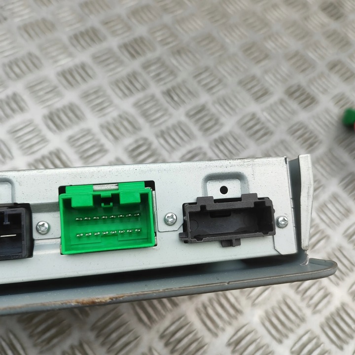 AMPLIFICATEUR RADIO VOLVO OE 31409935