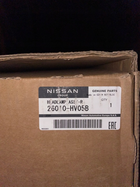 NISSAN QASHQAI II J11 LIFT PHARE DROIT AVANT AVANT DROITE LED 26010-HV05B