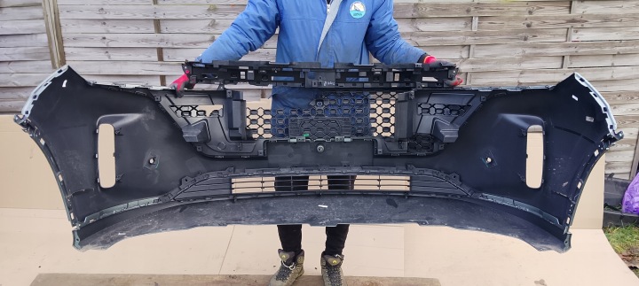 PARE-CHOCS AVANT DSFK DONGFENG FENGON E5 24-26ROK 2803051-SZ01 2803051-SZ02