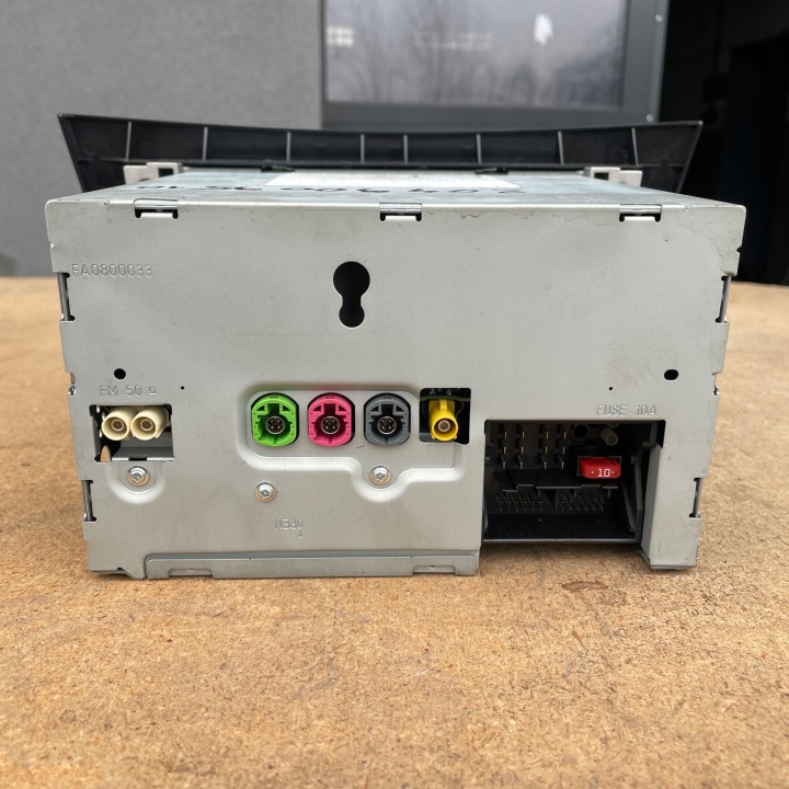 MERCEDES C CLASSE W204 LIFT RADIO NAVIGATION NAVI TRÈS BON ÉTAT A2049009510