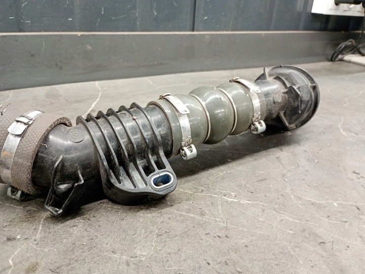 1199355S01 FIL TUYAU TUYAU ÉCHANGEUR D'AIR DE SURALIMENTATION DACIA LODGY LIFT 1.5