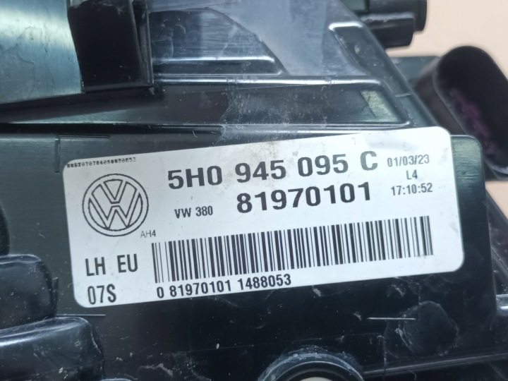 PHARE GAUCHE ARRIÈRE VW GOLF VIII 5H0 ARRIÈRE GAUCHE ORIGINE