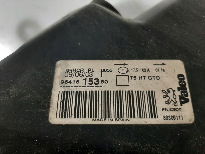 PEUGEOT 307 2.0 16V HAYON 5D 04R PHARE GAUCHE AVANT VALEO 9641615380