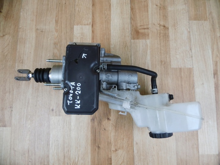 TOYOTA OE 47210-12340