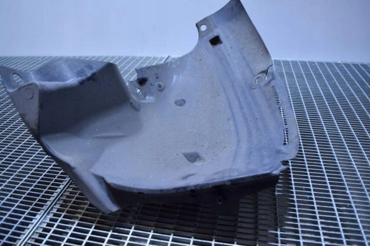 PASSAGE DE ROUE DROIT AVANT RENAULT CLIO IV (BH_) 638442203R 0.9L GASOLINE 66KW