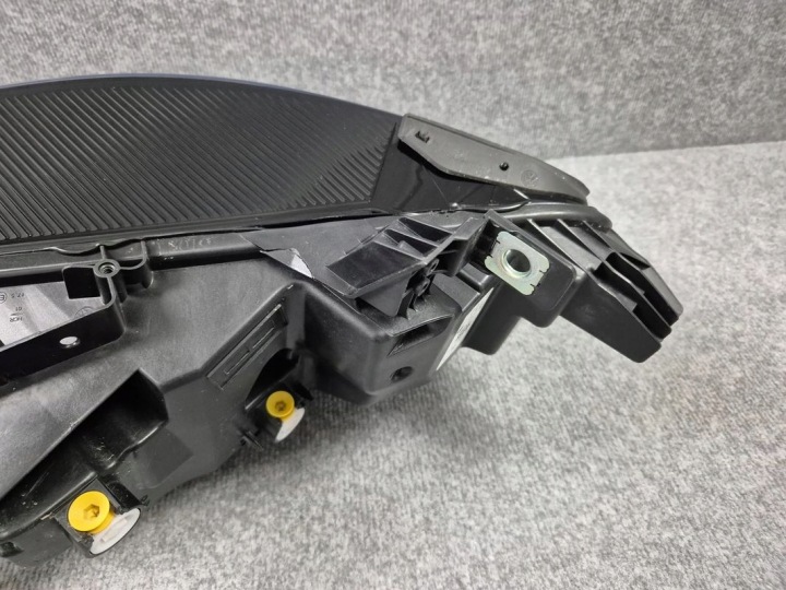 PROJECTEUR PHARE DROITE AVANT AVANT VW VOLKSWAGEN ID3 ID.3 COMPLET LED 19-