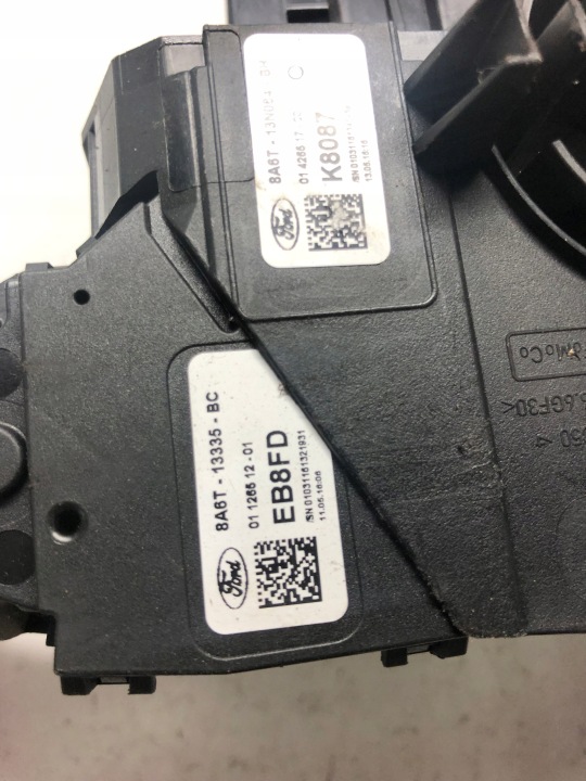 COMMUTATEUR COMPOSITE 8A6T-13N064-BH FORD