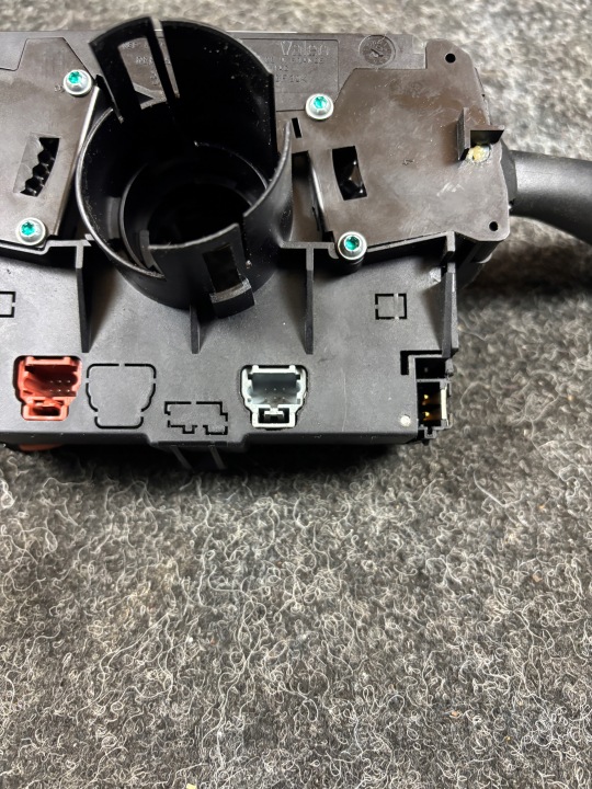 COMMUTATEUR COMPOSITE CITROEN C3 96474013XT