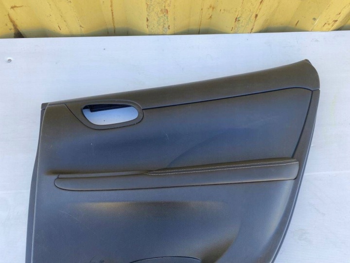 NISSAN PULSAR COLLECTEUR PORTES DROIT ARRIÈRE CUIR 829763ZL0A 829003ZL0A