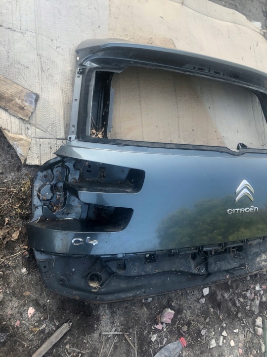 9676506777 CITROEN C4 PICASSO COUVERCLES DE COFFRE ARRIÈRE
