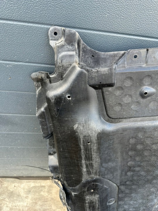 PROTECTION SOUS MOTEUR BOÎTES SPODU,DOLNA, CHÂSSIS MERCEDES C CLASSE W205 DES