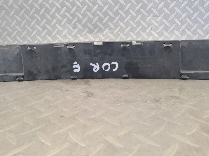 GRILLE CALANDRE PARE-CHOCS CENTRALE CORSA E ORIGINAL 39003563