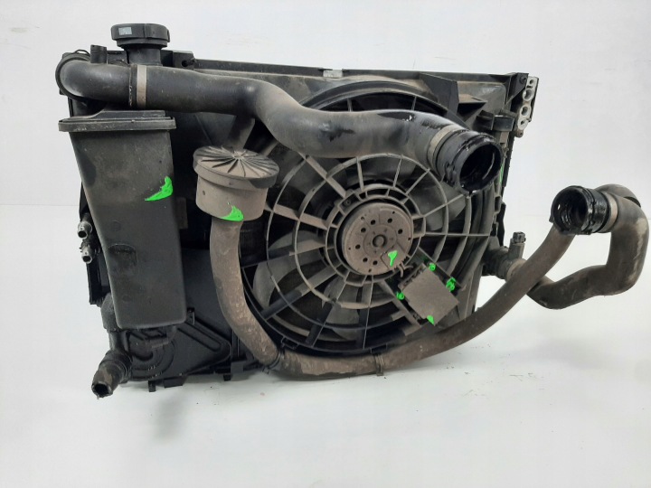 BMW E46 BERLINE 316I 99R ENSEMBLE RADIATEURS EAU CLIMATISATION VENTILATEUR 7503762