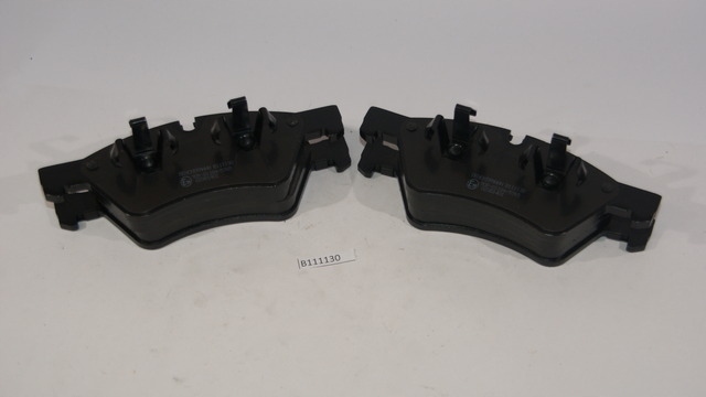 MERCEDES E W211 03- ML W164 05- R W251 06- PADS BRAKE FRONT 