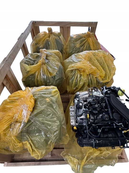 KIT DISTRIBUTION AVEC SOUPAPES 1.5 TSI DXD 04E109119F DÉMONTAGE 0 KM