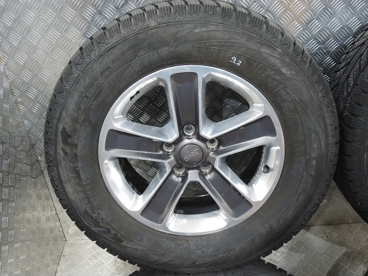 JEEP WRANGLER JL RUEDAS DE ALUMINIO 255/70R18 M+S 