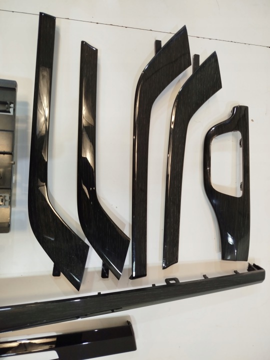 BAGUETTES DÉCORS AUDI Q7 4M SOMBRE BOIS NOIR PIANO ENSEMBLE EN TRÈS BON ÉTAT