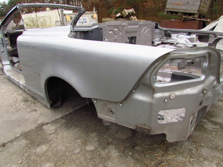 VOLVO C70 II 06-13 QUART AILE ARRIÈRE GAUCHE 477