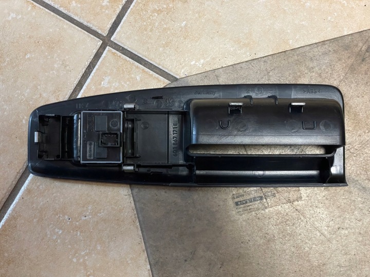 VW POLO N9 9N 05-09 COMMUTATEUR COMMUTATEUR BOUTON VITRES OE 6Q1867171E