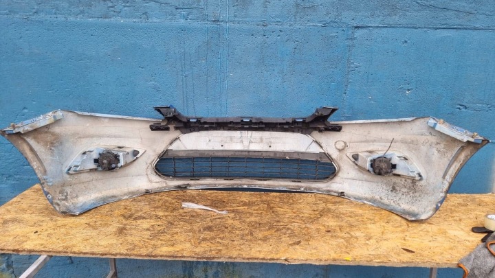 PARE-CHOCS AVANT FORD FOCUS MK2 LIFT 09R