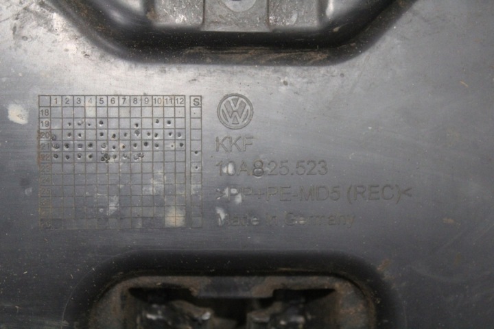 ARRIÈRE CENTRALE PROTECTION CHÂSSIS CUPRA BORN (K11) 10A825523 ÉLECTRIQUE 170KW