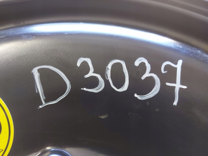 VOLVO S40 V50 KOLO RÉGLAGE 125/85/16 99M 5X108 ET25 30683913