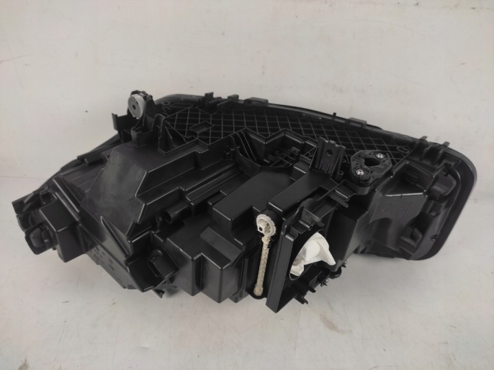 BMW 5 G30 G31 LIFT LCI PHARE DROITE AVANT AVANT COMPLET LED 2020-