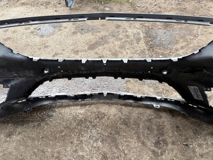 PARE-CHOCS AVANT MERCEDES E W212 LIFT AMG