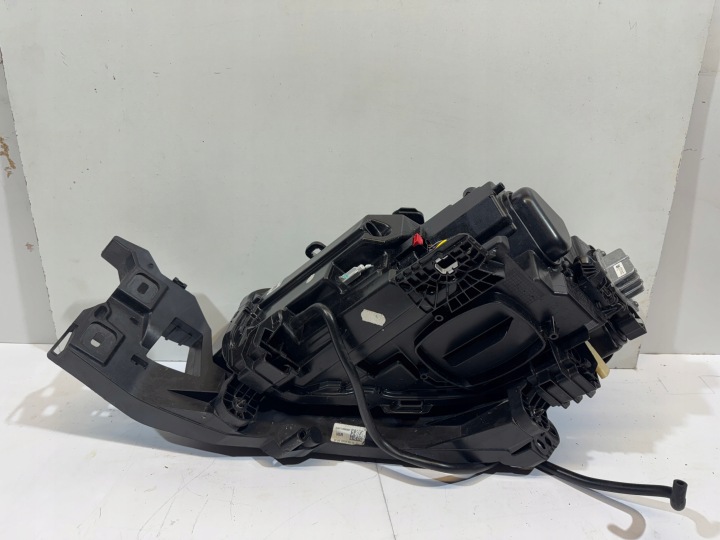 PHARE AVANT DROITE AUDI Q2 COMPLET LED LIFT 81A941012