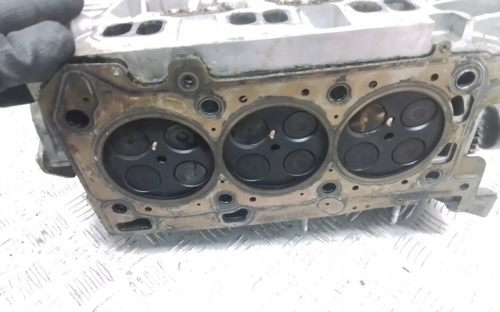CULASSE MOTEUR NISSAN NP300 NAVARA (D40) 8200871992 3.0L DIESEL 170KW 2013