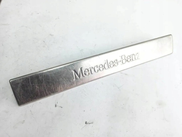 ARRIÈRE DROITE MOULURE DÉCORATIVE SEUIL MERCEDES-BENZ M (W163) A1636861620