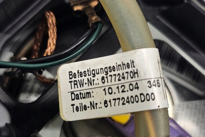 AIRBAG CONDUCTEUR VW TOURAN (1T1, 1T2) 61772470H 1.9L DIESEL 77KW 2003