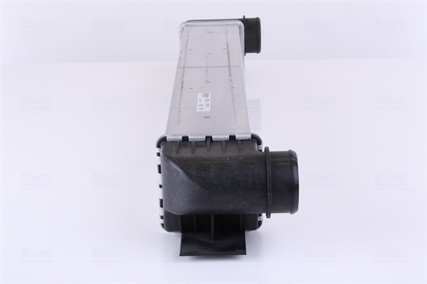 RADIATEUR D'INTERCOOLER NISSENS 96726