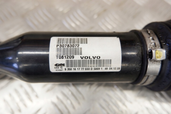 DEMI-ARBRE AVANT DROITE VOLVO XC60 P30783072 2.4L DIESEL 136KW 2008