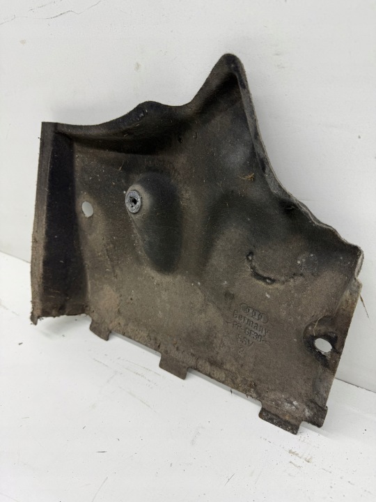 AUDI A6 S6 C7 PROTECTION PRZECIWBLOTNA CHÂSSIS GAUCHE GAUCHE AVANT ORIGINAL