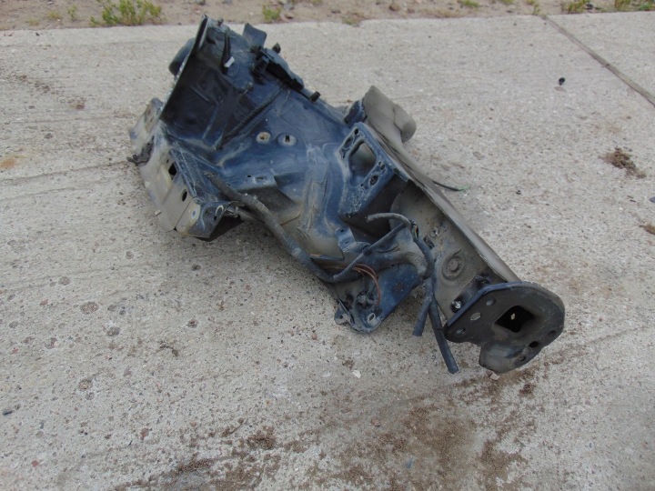 LONGERON QUART DROITE AVANT VW GOLF VI HAYON 5PORTES