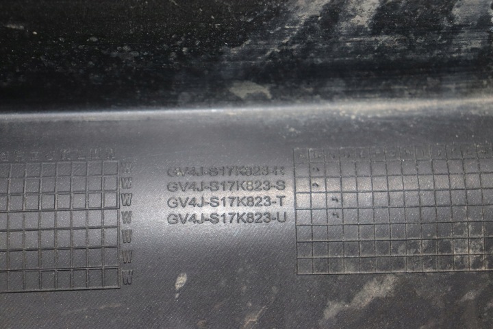 FORD KUGA II MK2 ST LINE PARE-CHOCS ARRIÈRE ARRIÈRE DOUBLURE GV4J-S17K823 J-2608